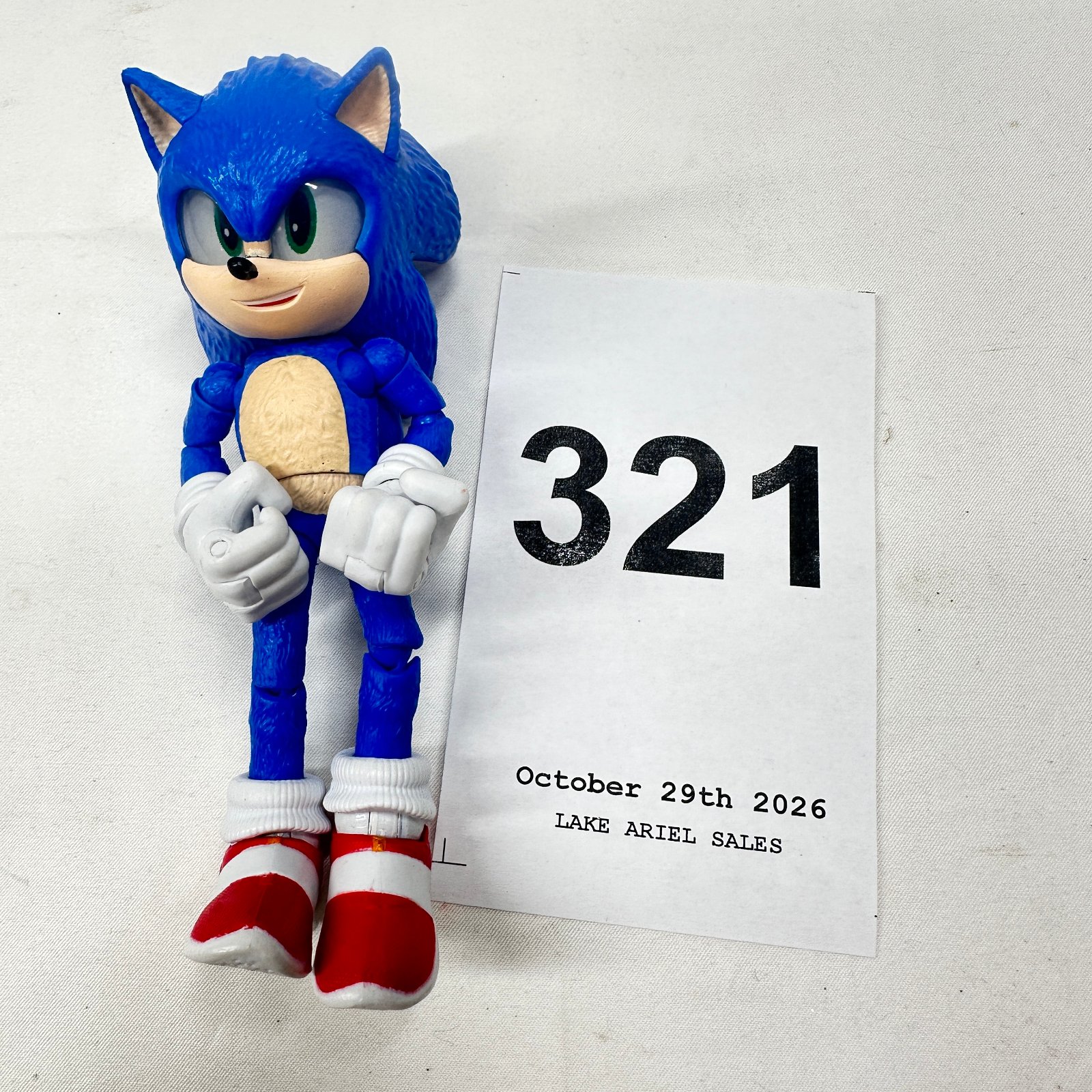 Lot 321: Jakks Pacific Sonic the Hedgehog articulated action figure, marked "2354WE01