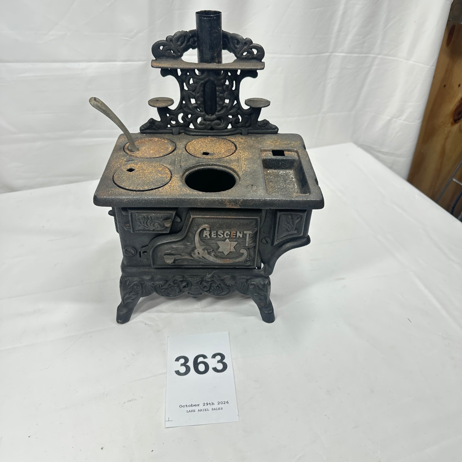 Lot 363: Early 1900s Crescent cast iron miniature toy cook stove, salesman sample, Made in U.S.A.