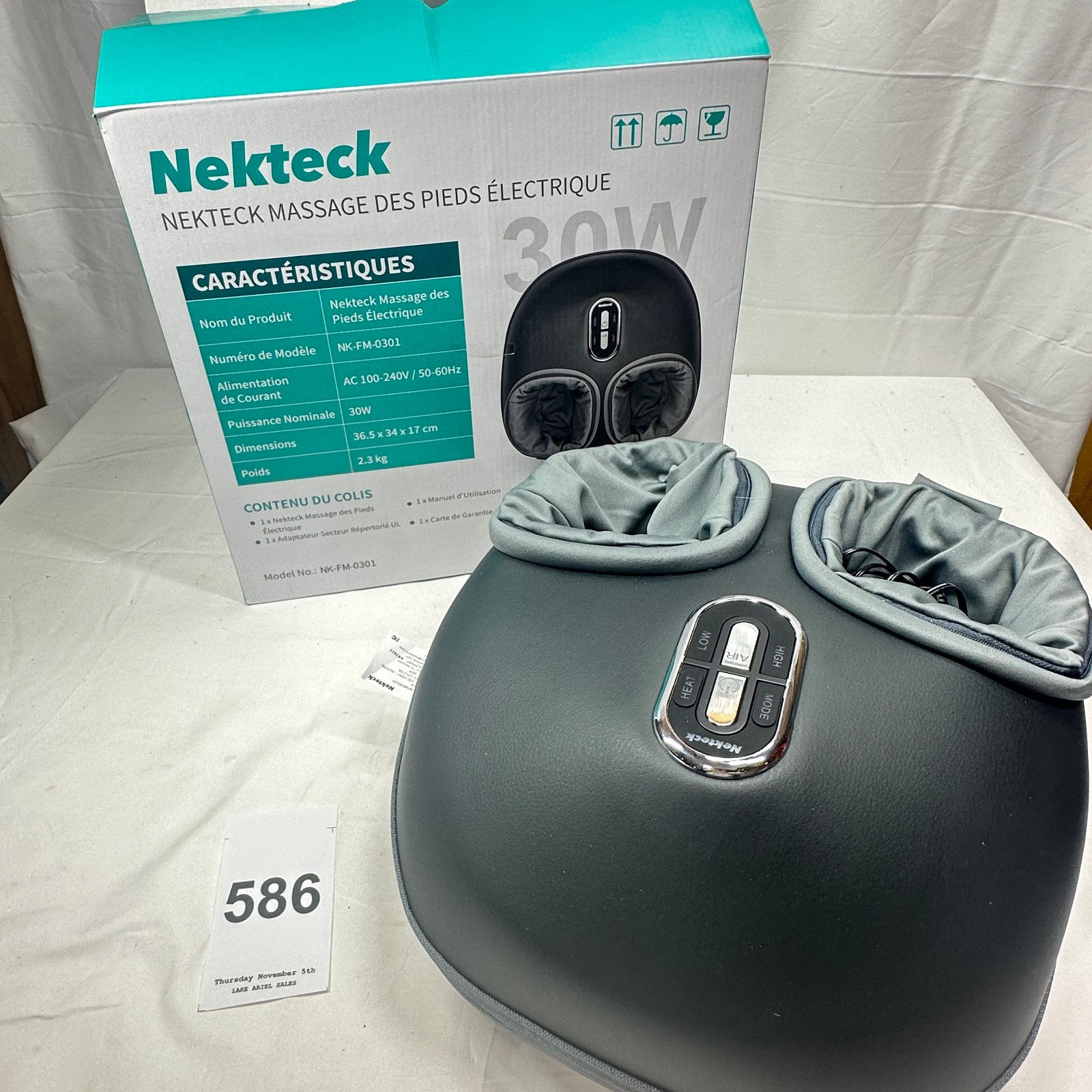 Lot 586: Nekteck NK-FM-0301 Shiatsu Electric Foot Massager with Heat, 30W
