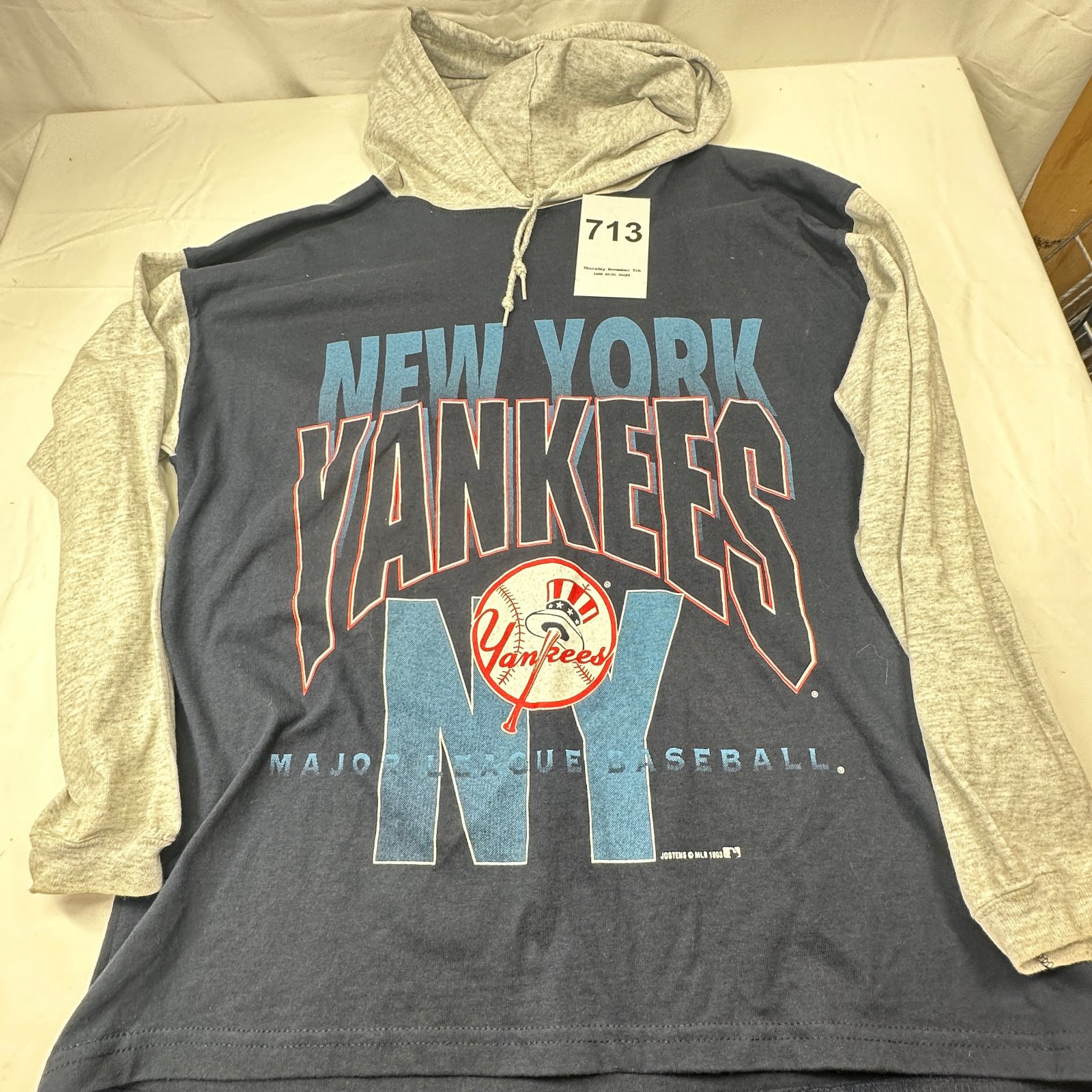 Lot 713: 1993 Jostens Sportswear MLB New York Yankees hooded long sleeve shirt, size L, Made in USA