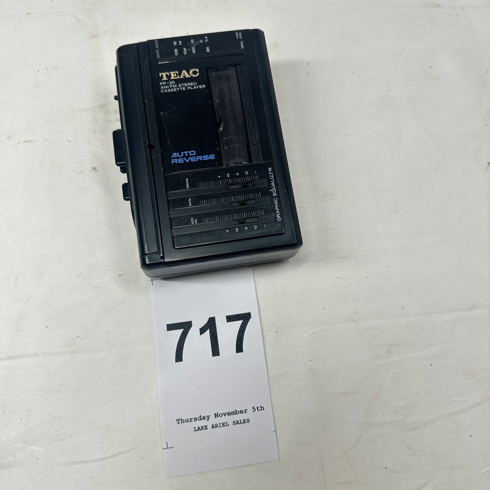 Lot 717: TEAC PP-30 AM/FM Stereo Cassette Player with Auto Reverse and Graphic Equalizer, made in Taiwan