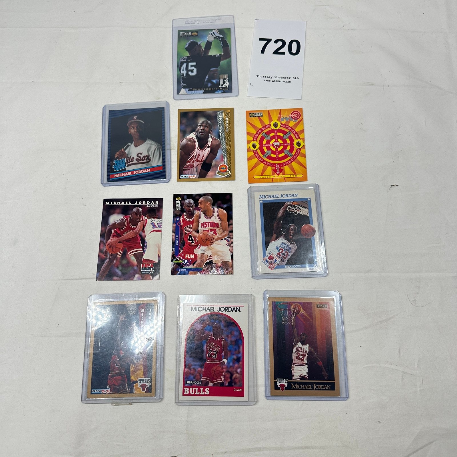 Lot 720: Michael Jordan 10-card lot, 1990-1993 NBA Hoops/Fleer/Upper Deck/Donruss Rated Rookie, Chicago Bulls & White Sox