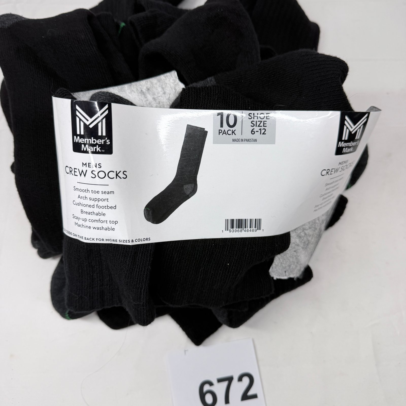 Lot 672: Member's Mark Men's Crew Socks, 10-Pack, Shoe Size 6-12, Made in Pakistan