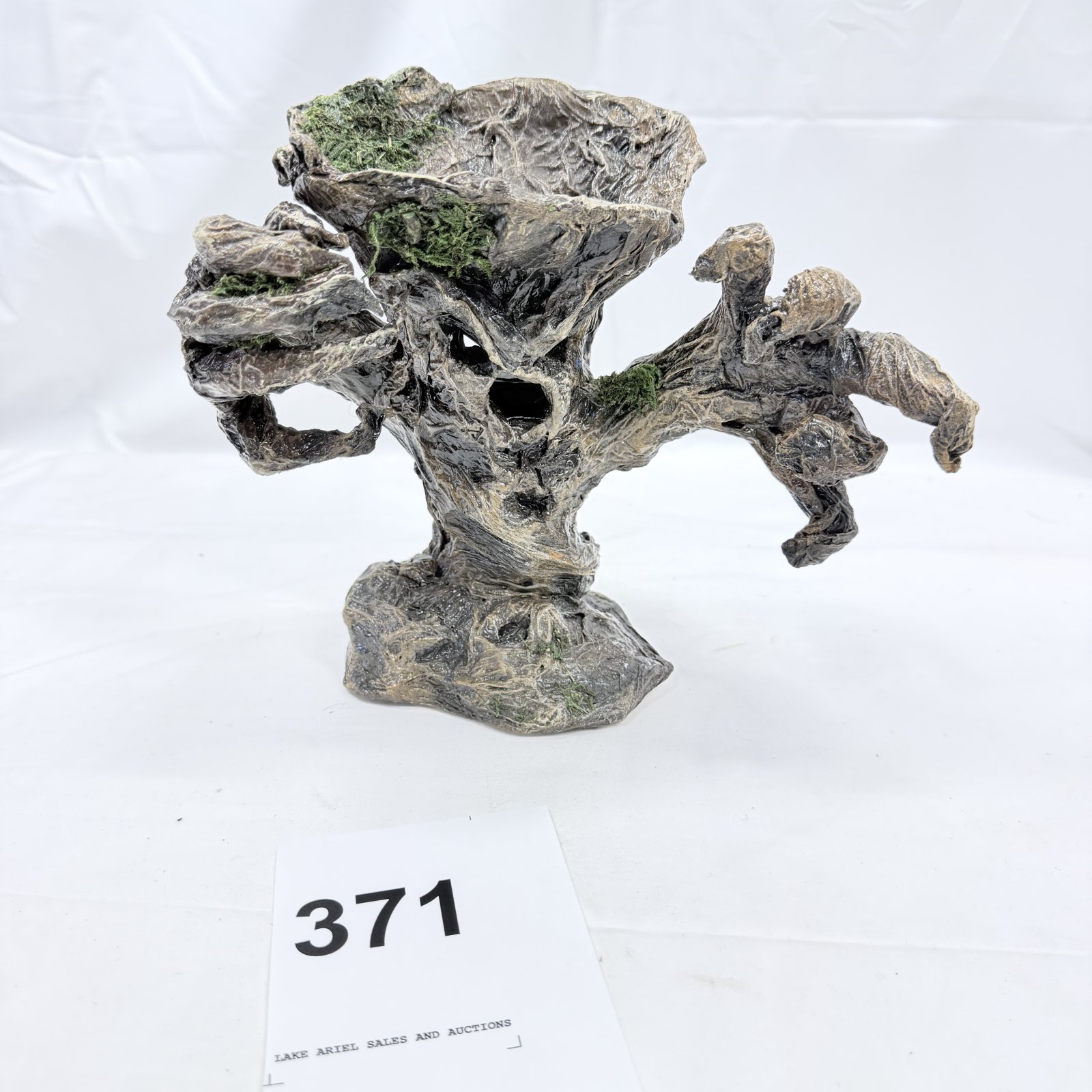 Lot 371: Resin decoration, spooky hollow tree stump