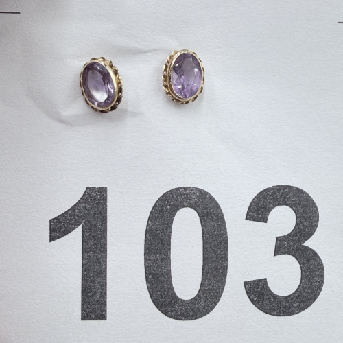 Lot 103: 14K Gold Oval Amethyst Stud Earrings with Rope Bezel