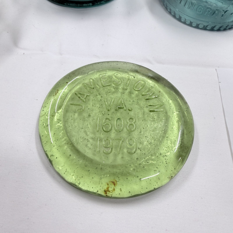 Lot 142: Antique Glass Telegraph/Telephone Insulators - Hemingray, Clear & Teal, 4pc + Token