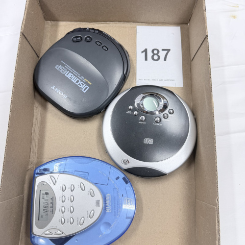 Lot 187: Portable CD Players - Sony Discman, Blue Kuman, Generic CD Player