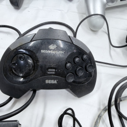 Lot 193: Mixed Gaming Controllers Lot - PlayStation, Xbox, Motion Controller & Cable