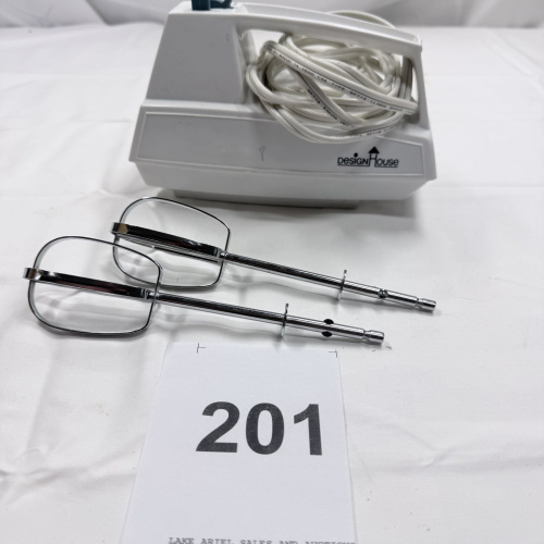 Lot 201: Design House Hand Mixer with Beaters - White/Gray