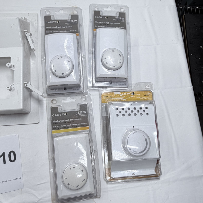 Lot 210: Cadet Wall Thermostats & Leviton Wallplates Lot - Various Models TS22-W BTF2W