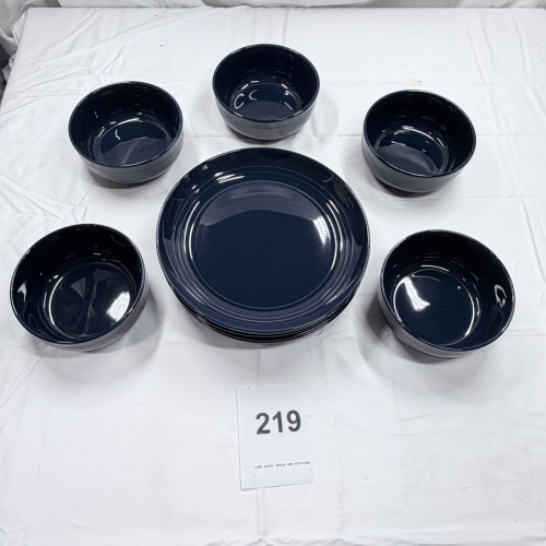Lot 219: Threshold Westfield Stoneware Dinnerware Set Navy Blue 5 Bowls & Plates