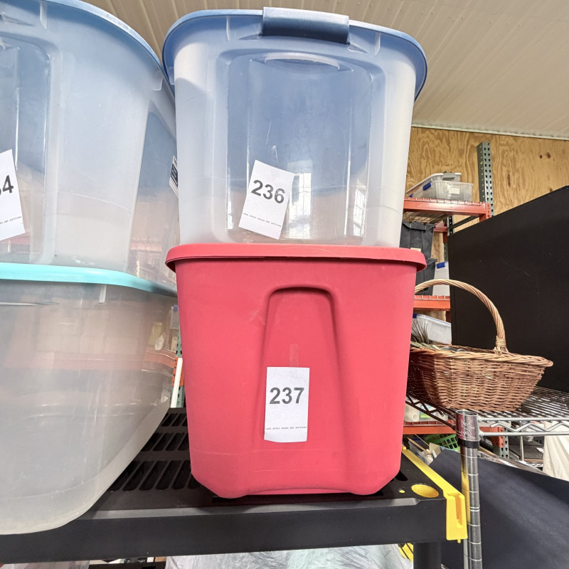 Lot 236: Empty Tote