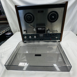 Lot 272: TEAC A-1250 Stereo Reel-to-Reel Tape Deck with Automatic Reverse