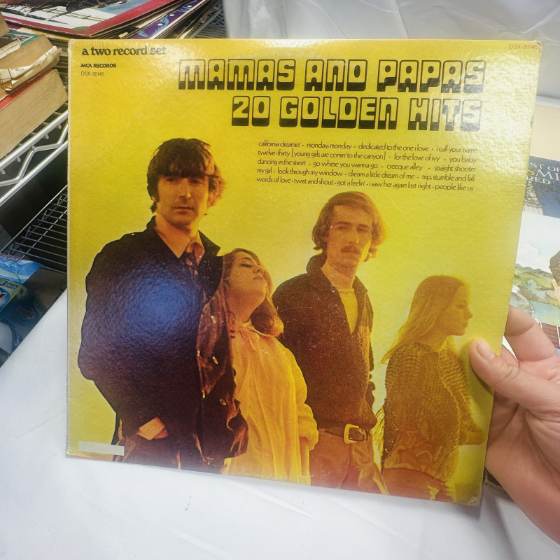 Lot 273: Vintage Vinyl Record Album Lot - Mamas & Papas, Chipmunk Punk, Tennessee Ernie Ford