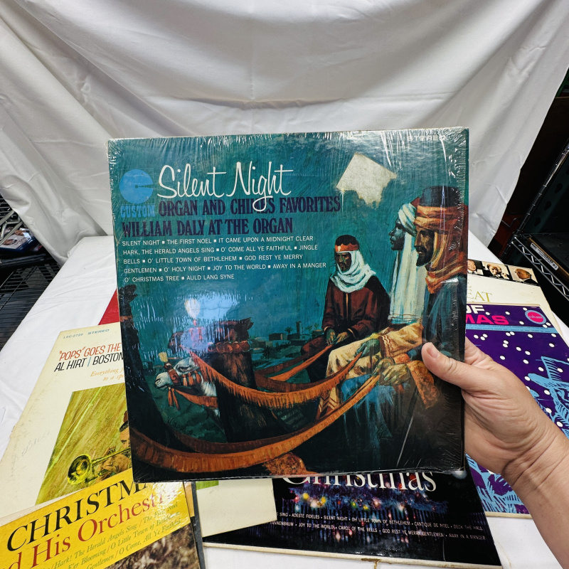 Lot 276: Vintage Christmas Music Vinyl Record Album Lot - 9 LPs Including Percy Faith, Boston Pops