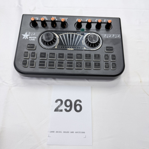 Lot 296: Multi-Function Mixer Live Sound Card X3 with Voice Effects - Black