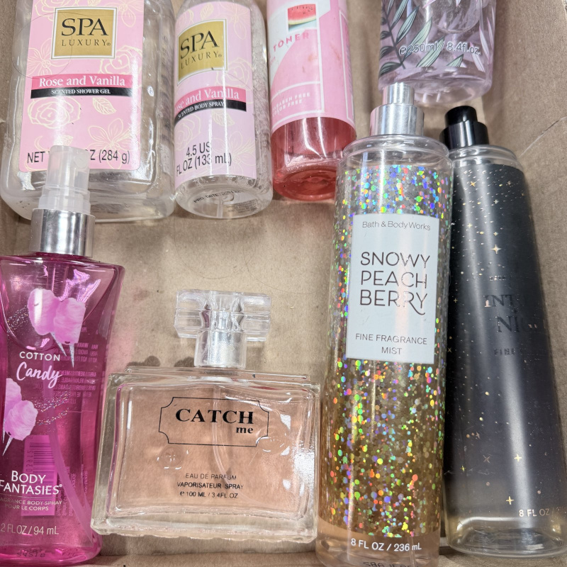 Lot 306: Assorted Fragrance Mist & Body Spray Lot - Victoria's Secret, Bath & Body Works, SPA Luxury