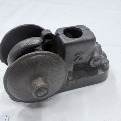 Lot 357: 1920s Arcade Fairbanks-Morse "Z" stationary engine toy or paperweight.