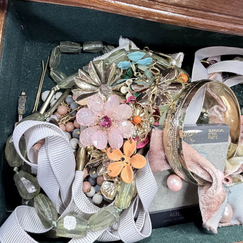 Lot 363: Wooden Jewelry Box with Mirror and Assorted Costume Jewelry Collection