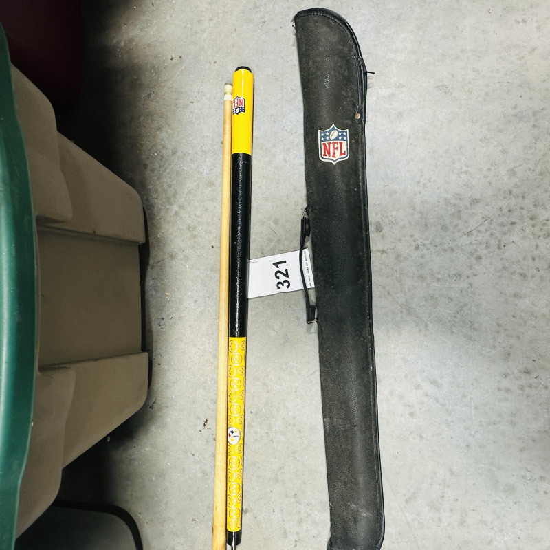 Lot 321: NFL Yellow and Black Pool Cue Stick with Leather Carrying Case Pittsburgh Steelers
