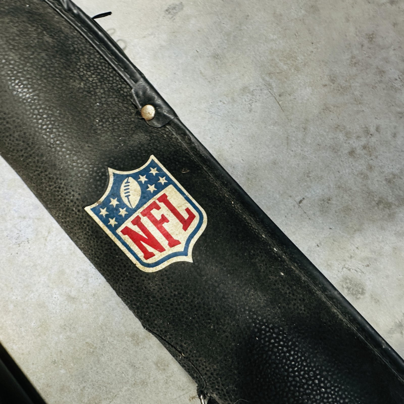 Lot 321: NFL Yellow and Black Pool Cue Stick with Leather Carrying Case Pittsburgh Steelers