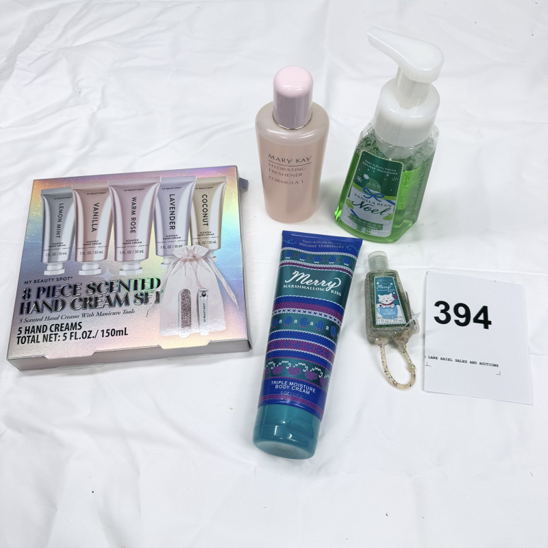 Lot 394: Bath & Body Works Holiday Traditions "Vanilla Bean Noel" & "Merry Marshmallow Kiss" bath set with Mary Kay Freshener & My Beauty Spot hand cream set