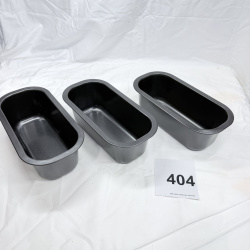 Lot 404: Set of 3 non-stick loaf pans, oblong bread baking tins