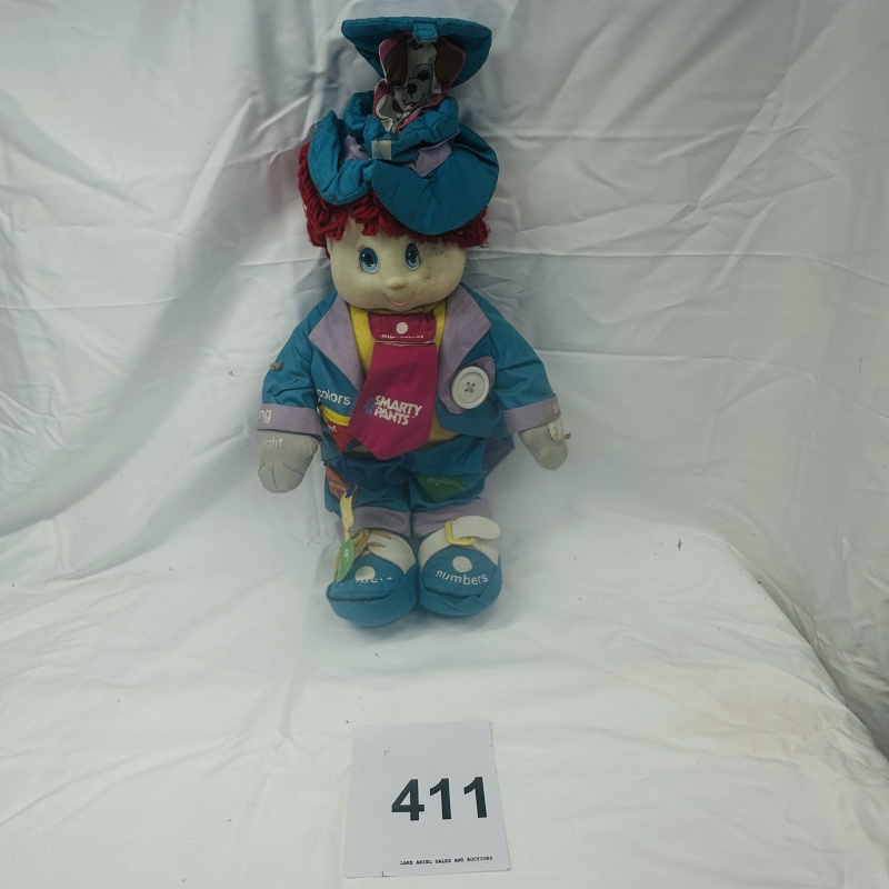 Lot 411: 1990 VTech "Smarty Pants" plush learning doll, Alphabet/Colors/Numbers/Rhyming interactive toy