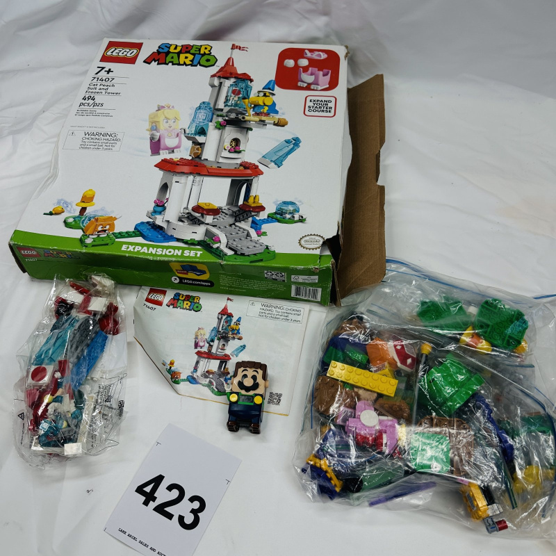 Lot 423: 2023 LEGO Super Mario "Cat Peach Suit and Frozen Tower" Expansion Set #71407, open box 494pcs