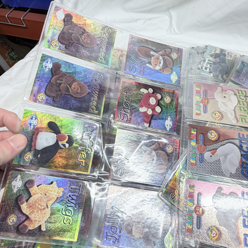 Lot 449: 1999 Ty Beanie Babies Official Club Series II trading cards, large sleeved collection