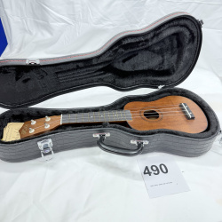 Hilo Model #2652 soprano ukulele with hard case and extra string sets, Made in China