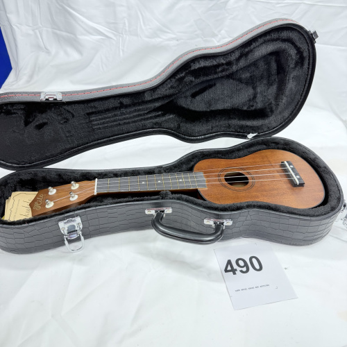 Hilo Model #2652 soprano ukulele with hard case and extra string sets, Made in China