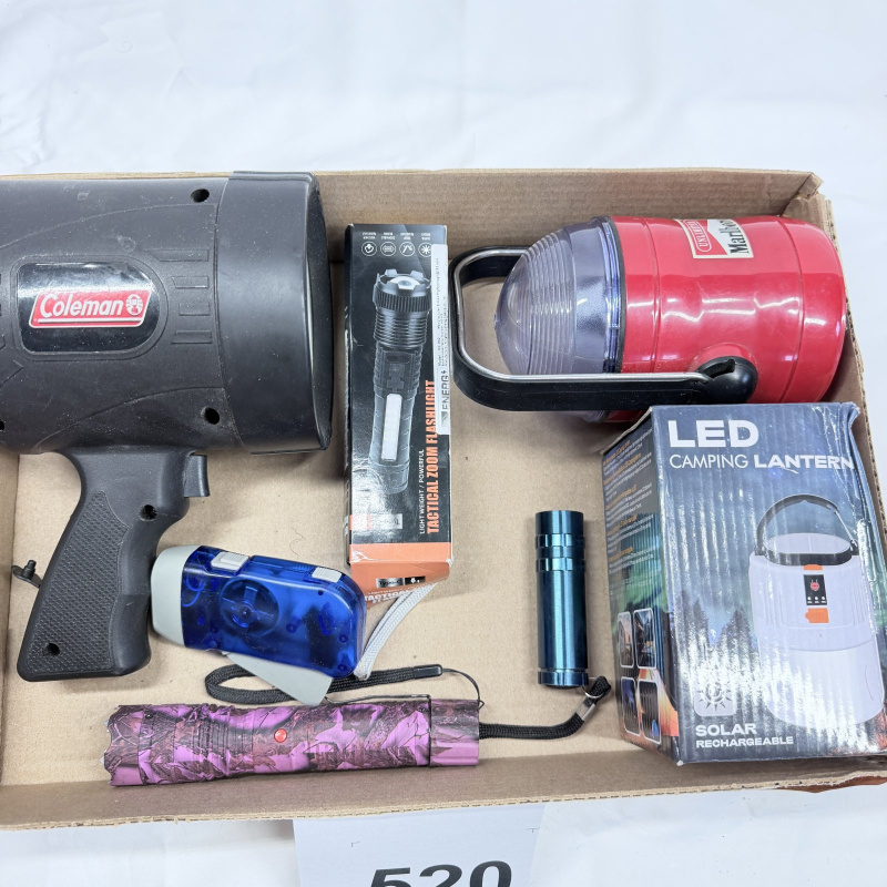 Lot 520: Flashlight & lantern lot: Coleman spotlight, Marlboro camp lantern, LED solar camping lantern, tactical zoom flashlight, camo & mini flashlights
