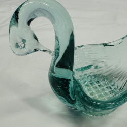 Lot 550: Vintage aqua art glass swan dish, hand-blown diamond-point pattern