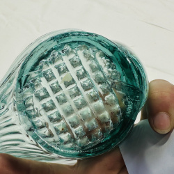 Lot 550: Vintage aqua art glass swan dish, hand-blown diamond-point pattern