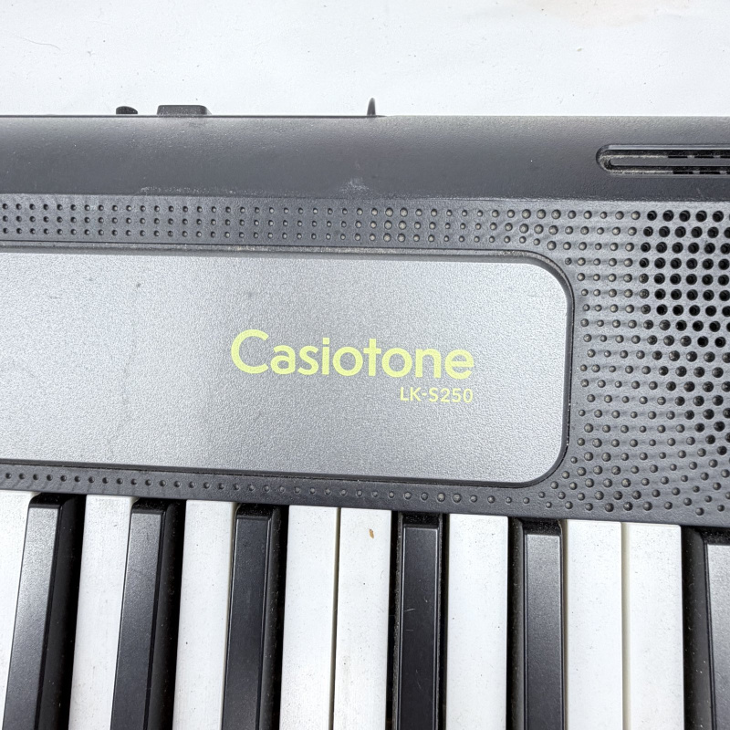 Lot 597: Casio Casiotone LK-S250 61-key electronic keyboard, Key Lighting series