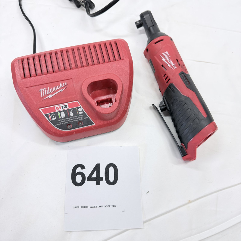 Lot 640: Milwaukee M12 2457-20 3/8" Cordless Ratchet with M12 Charger